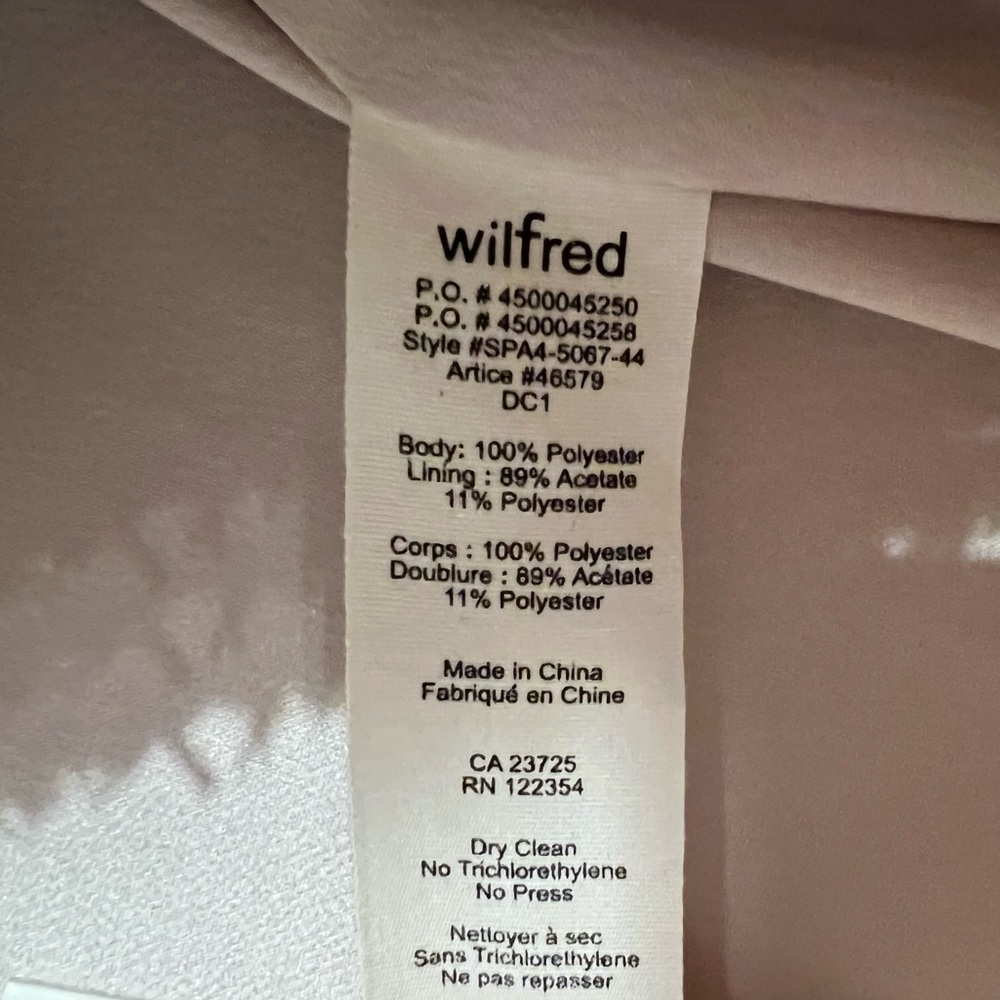 π NWT Wilfred Laboratoire Coat from Aritzia - Picture 9 of 9